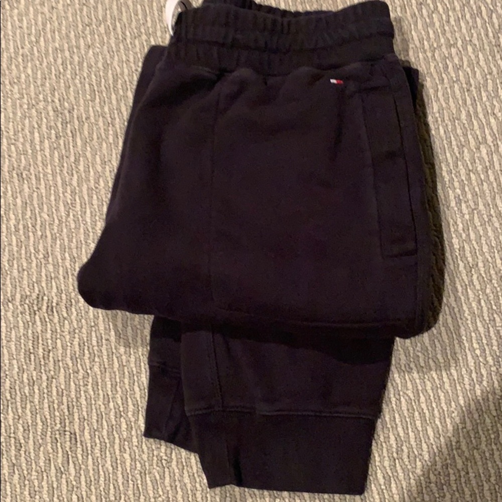 Tommy Hilfiger men medium black jogger sweats